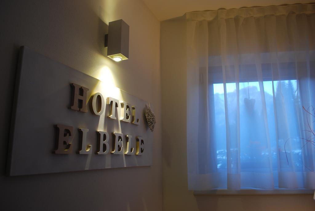 Hotel Elbele Garni โฟลกาเรีย ภายนอก รูปภาพ