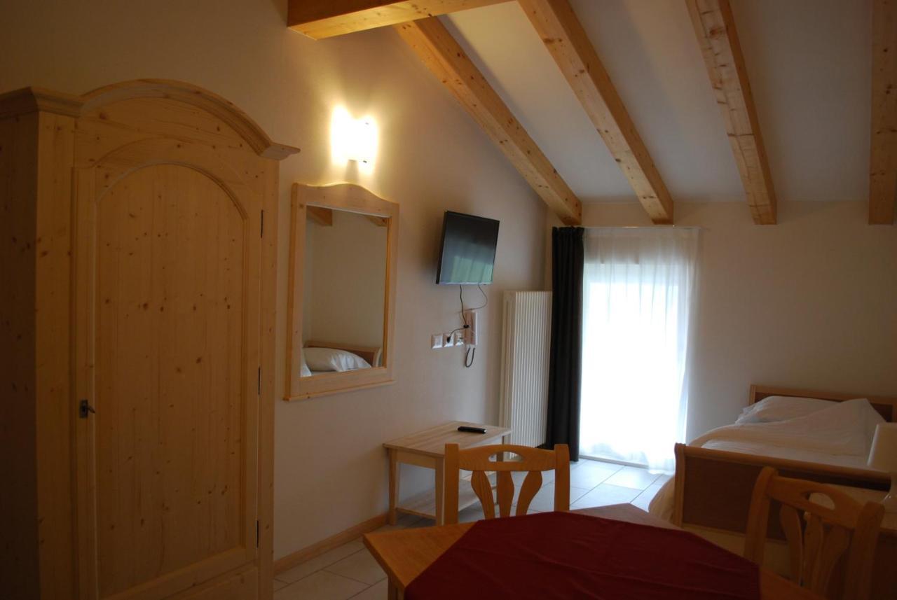 Hotel Elbele Garni โฟลกาเรีย ห้อง รูปภาพ